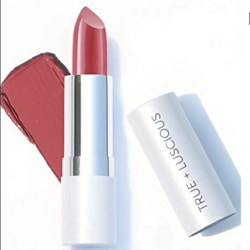 True + Luscious Lipstick in Vintage Rose